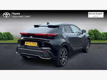 Used Toyota C-HR 2025 for sale - 78318265: Photo