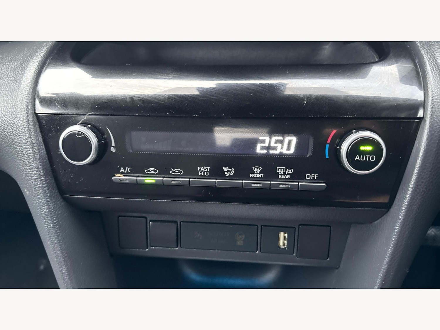 Used Toyota Yaris Cross 2022 for sale - 77425737: Photo 23