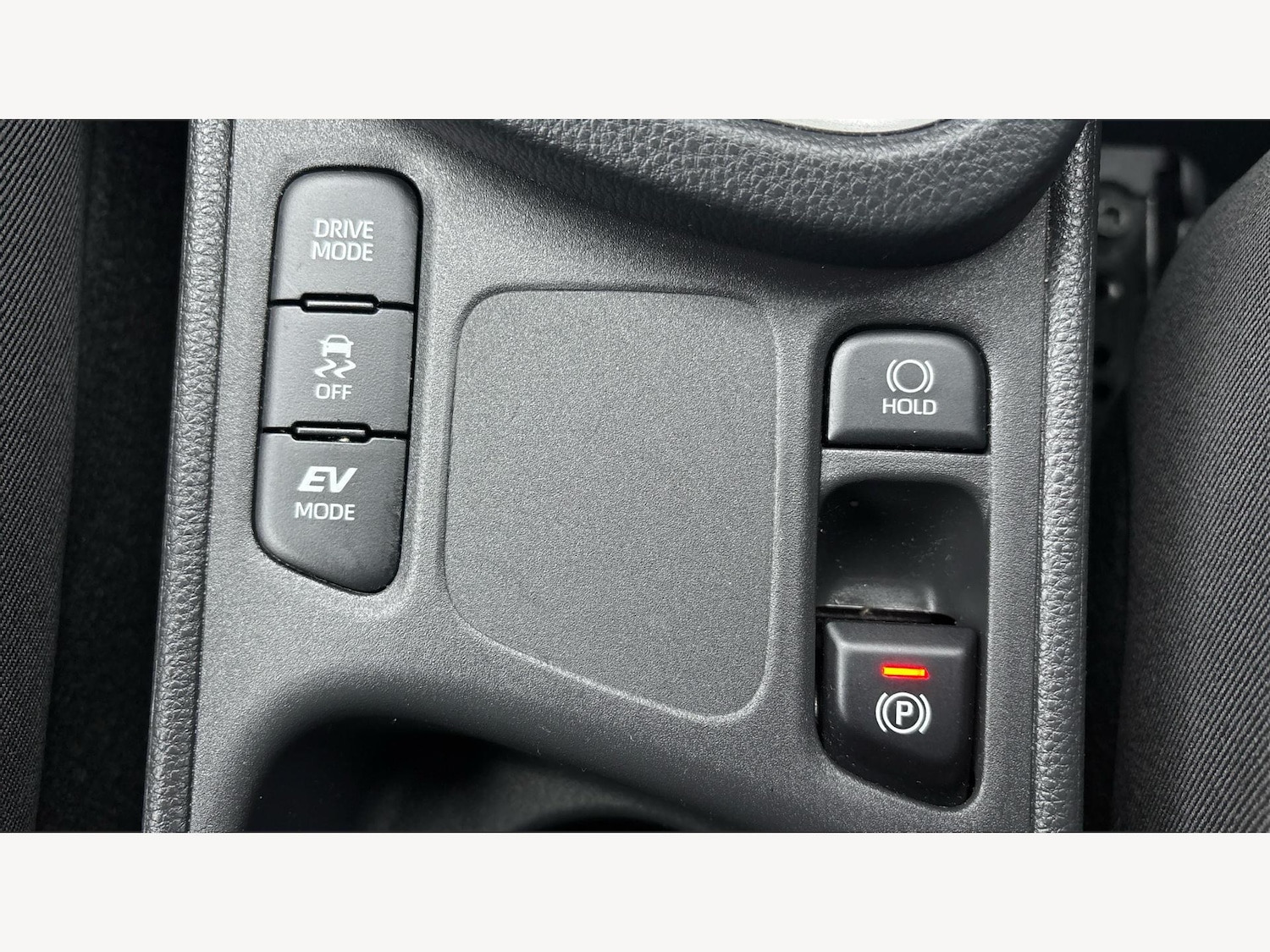 Used Toyota Yaris Cross 2022 for sale - 77425737: Photo 26