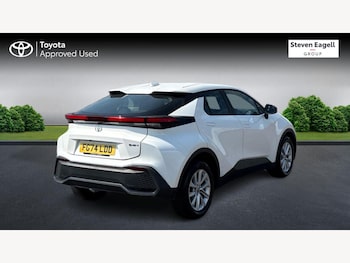 Used Toyota C-HR 2024 for sale - 78772789: Photo