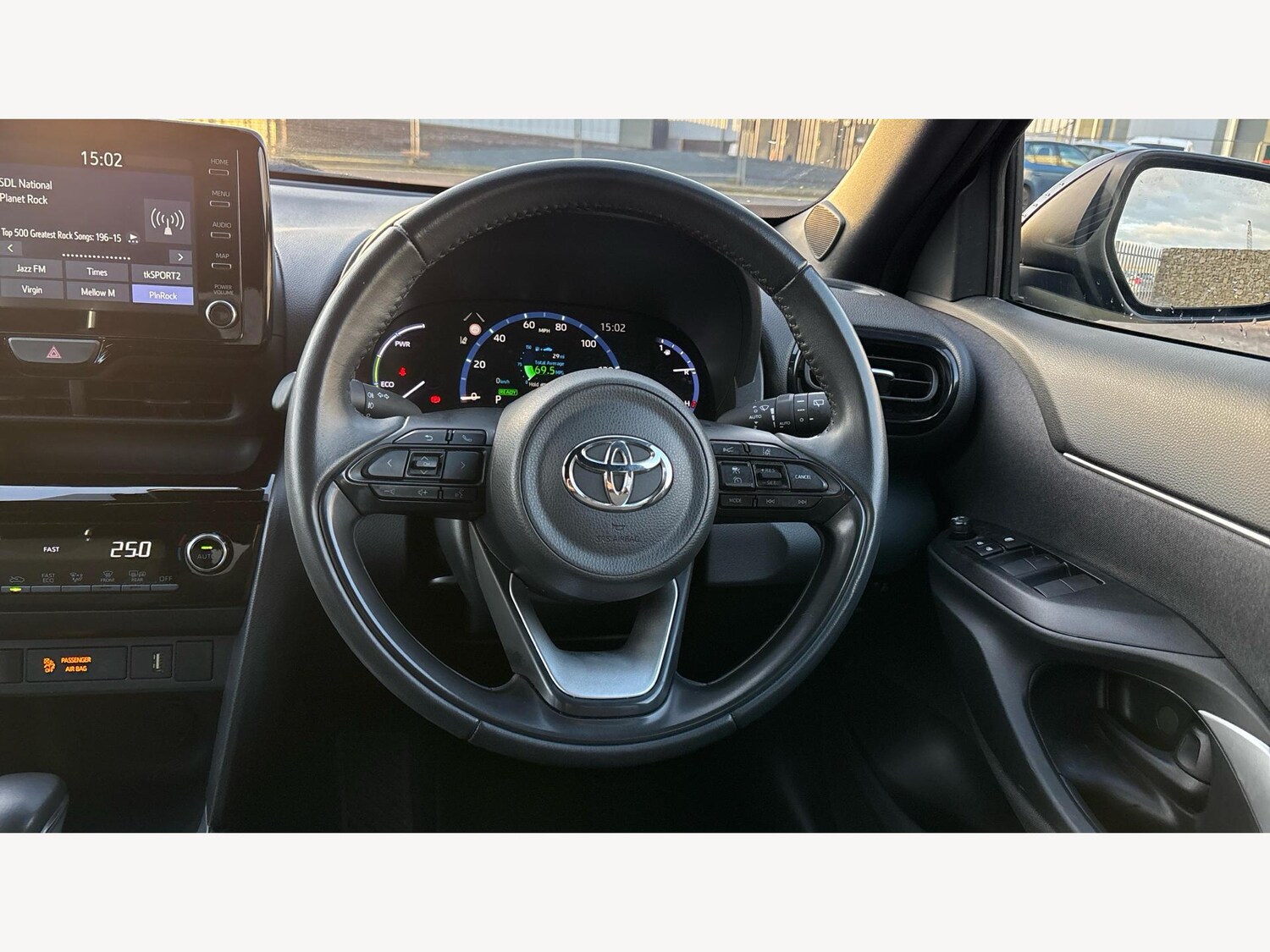 Used Toyota Yaris Cross for sale - 77267824: Photo 8