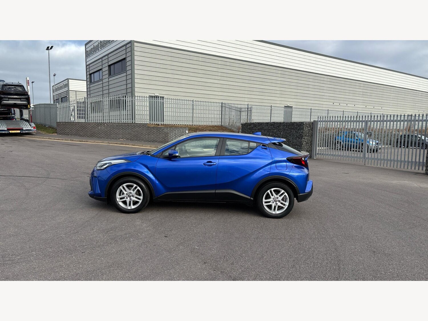 Used Toyota C-HR 2022 for sale - 76336299: Photo 19