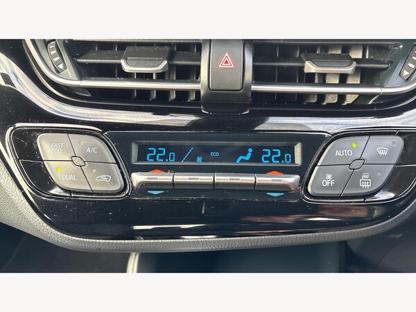 Used Toyota C-HR 2022 for sale - 76336299: Photo 23