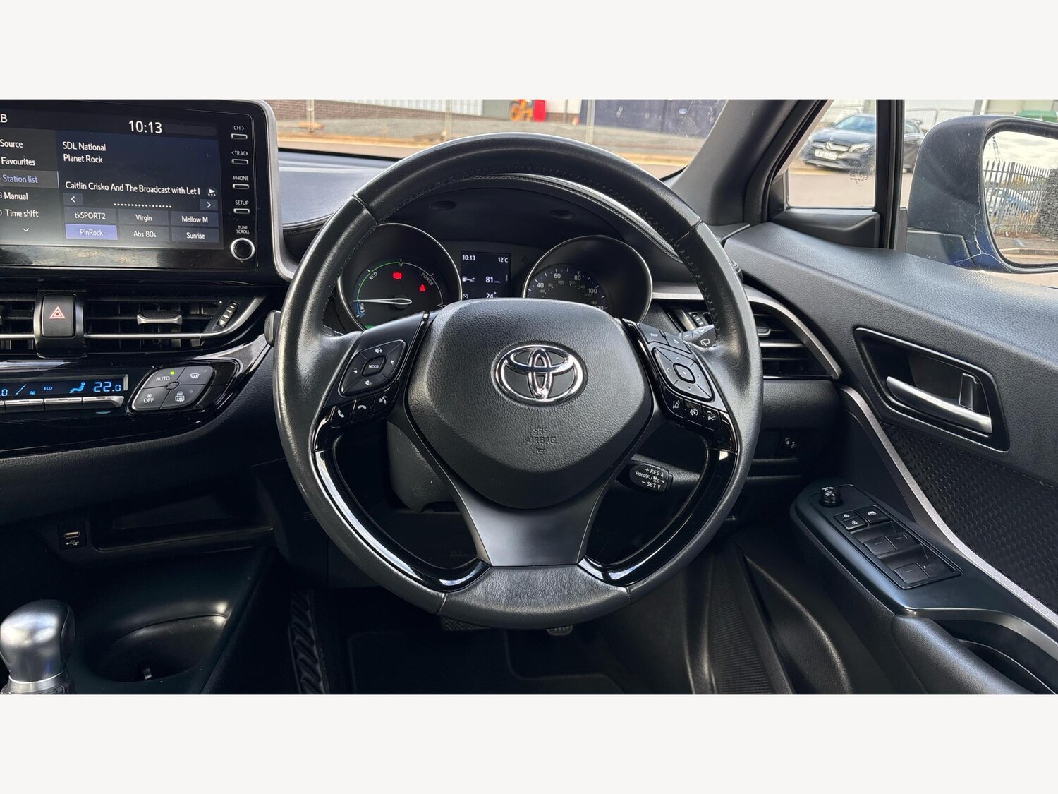 Used Toyota C-HR 2022 for sale - 76336299: Photo 8