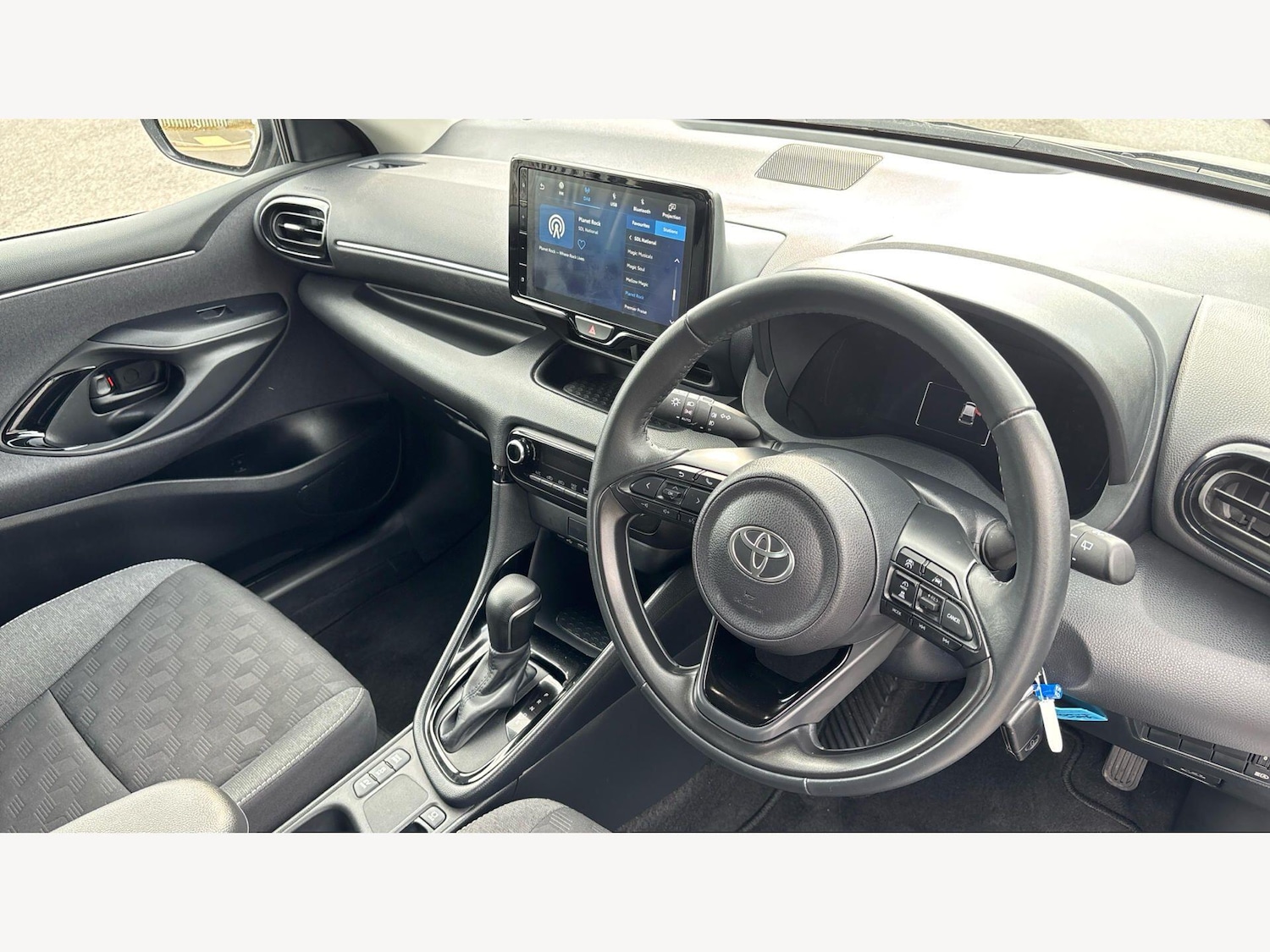 Used Toyota Yaris 2024 for sale - 78086805: Photo 13