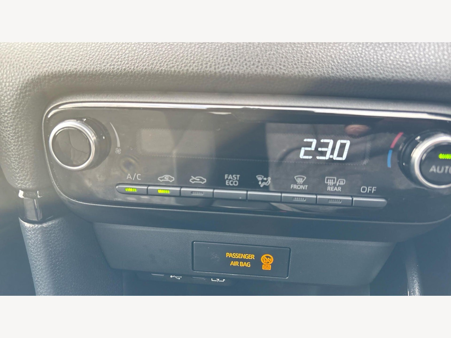 Used Toyota Yaris 2024 for sale - 78086805: Photo 23