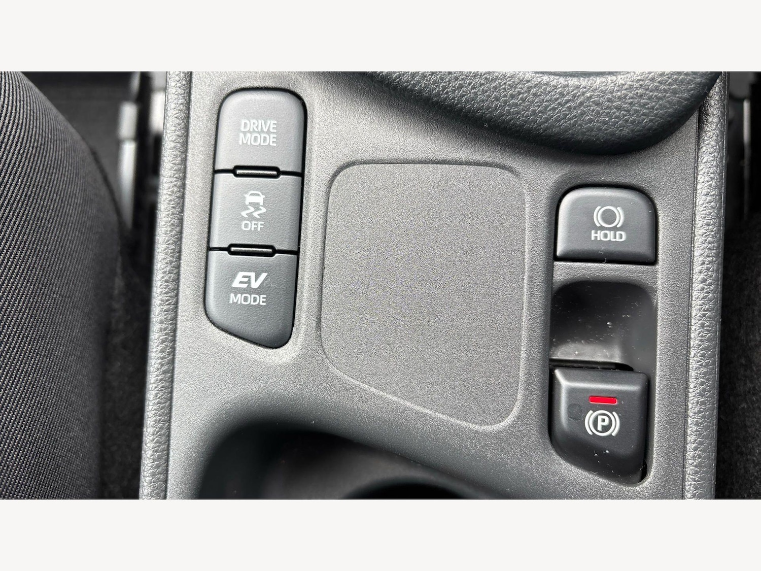 Used Toyota Yaris 2024 for sale - 78086805: Photo 26