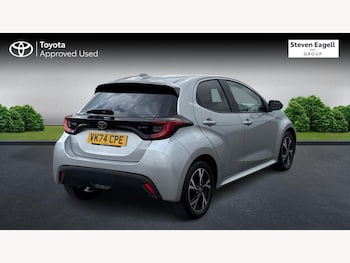 Used Toyota Yaris 2024 for sale - 78086805: Photo