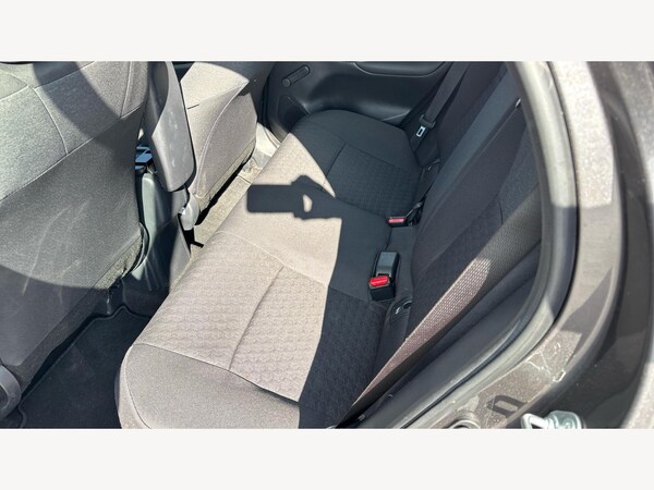 Used Toyota Yaris 2022 for sale - 76326257: Photo 15
