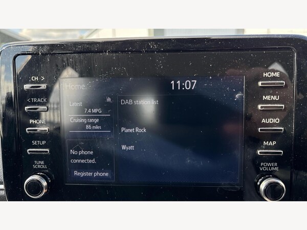 Used Toyota Yaris 2022 for sale - 76326257: Photo 9