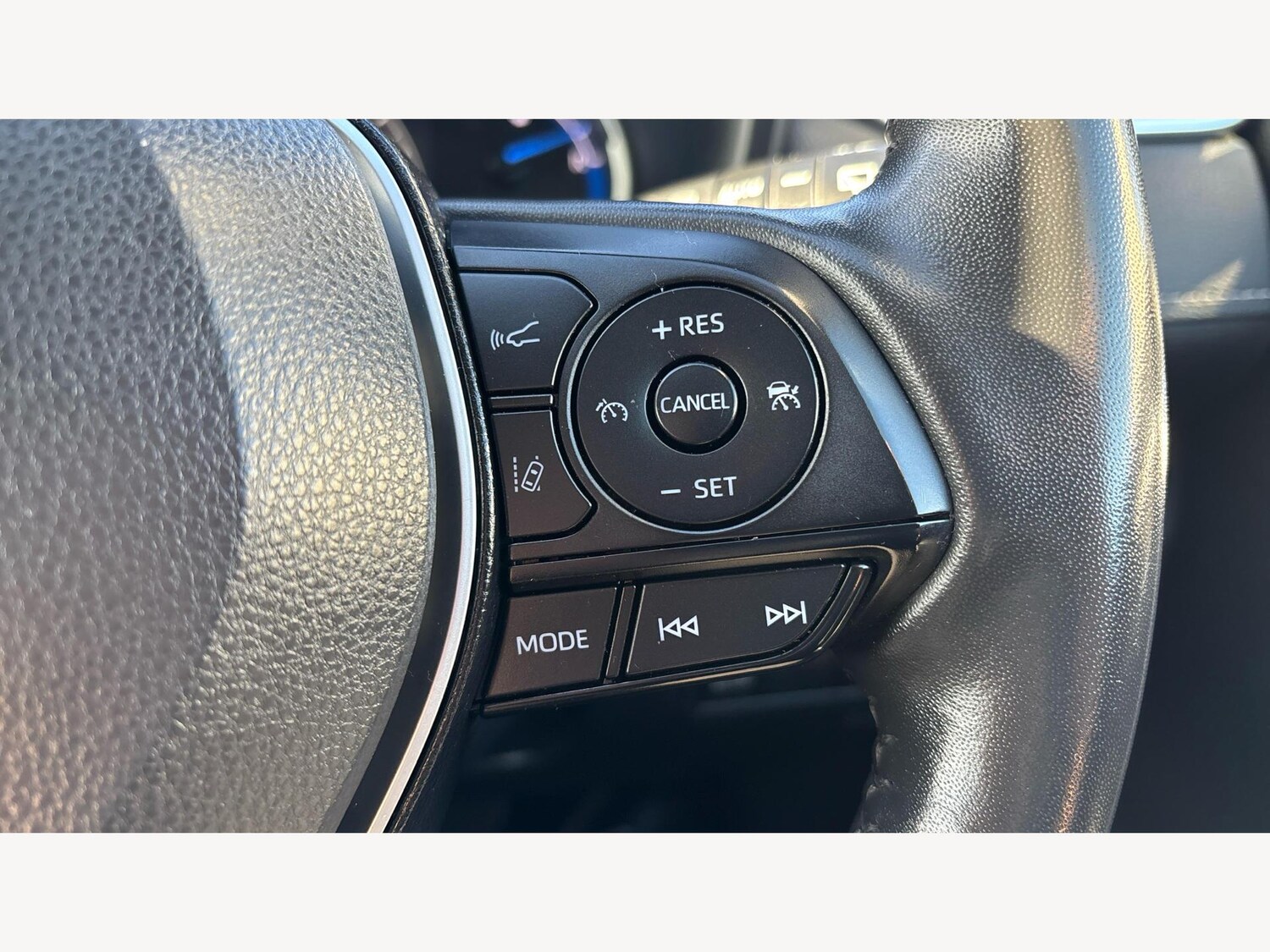 Used Toyota RAV4 2022 for sale - 77109683: Photo 25