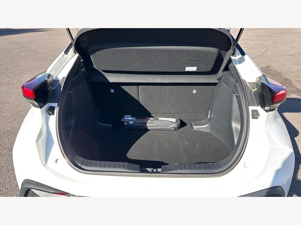 Used Toyota C-HR 2024 for sale - 76260118: Photo 16
