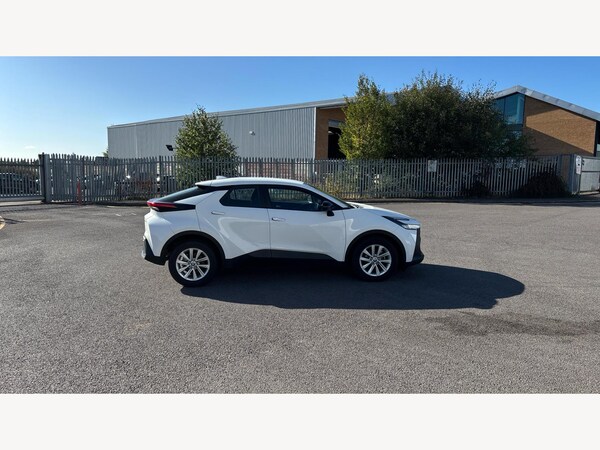 Used Toyota C-HR 2024 for sale - 76260118: Photo 18