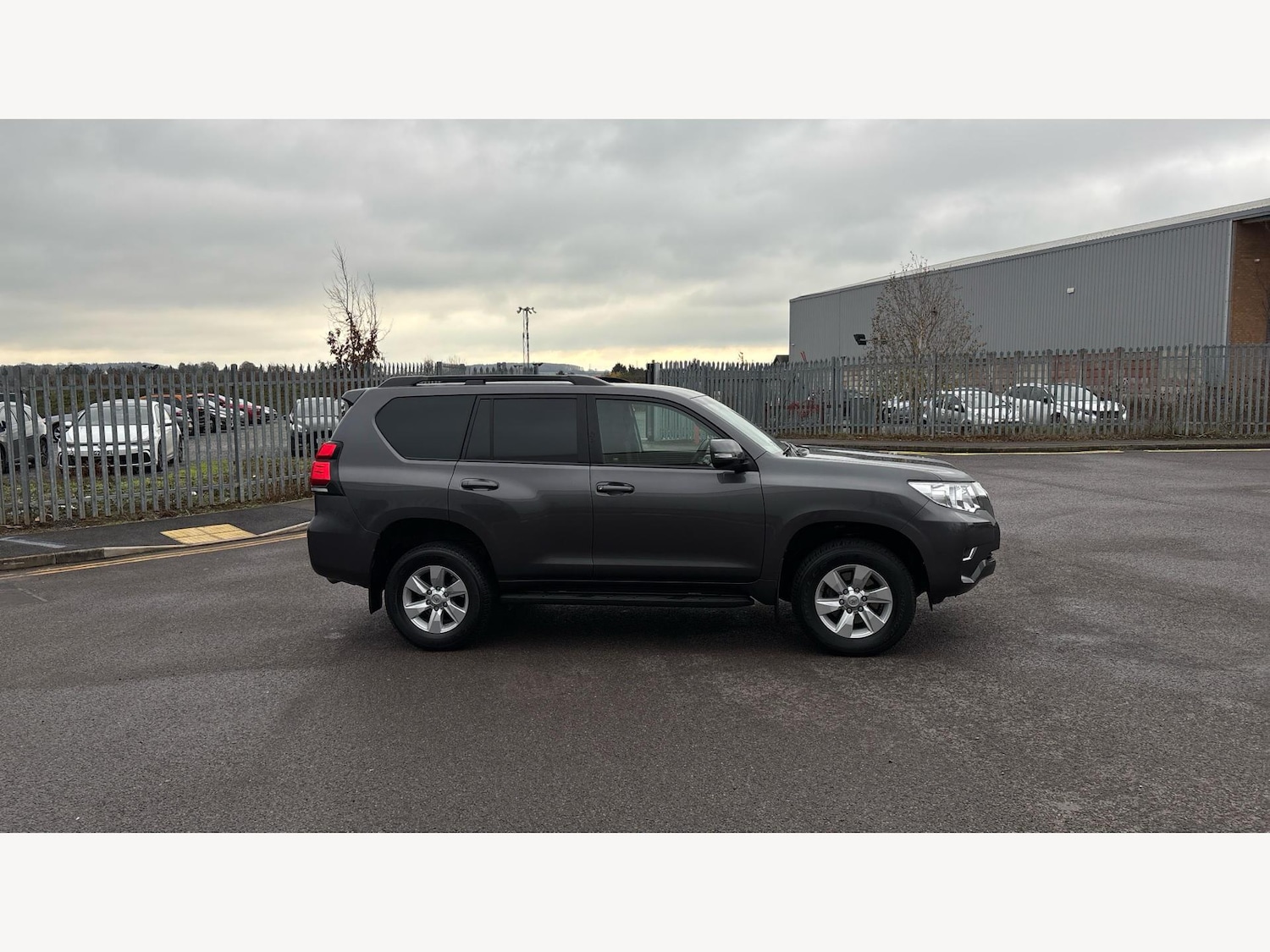 Used Toyota Land Cruiser 2022 for sale - 76701952: Photo 18