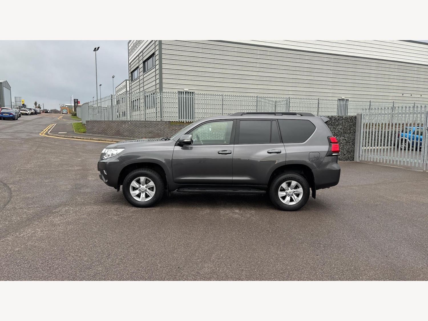 Used Toyota Land Cruiser 2022 for sale - 76701952: Photo 19