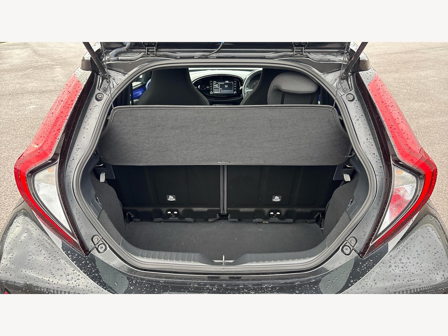 Used Toyota Aygo X 2023 for sale - 76456687: Photo 16