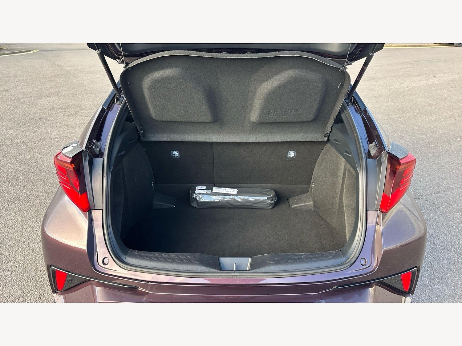 Used Toyota C-HR 2023 for sale - 78072215: Photo 16