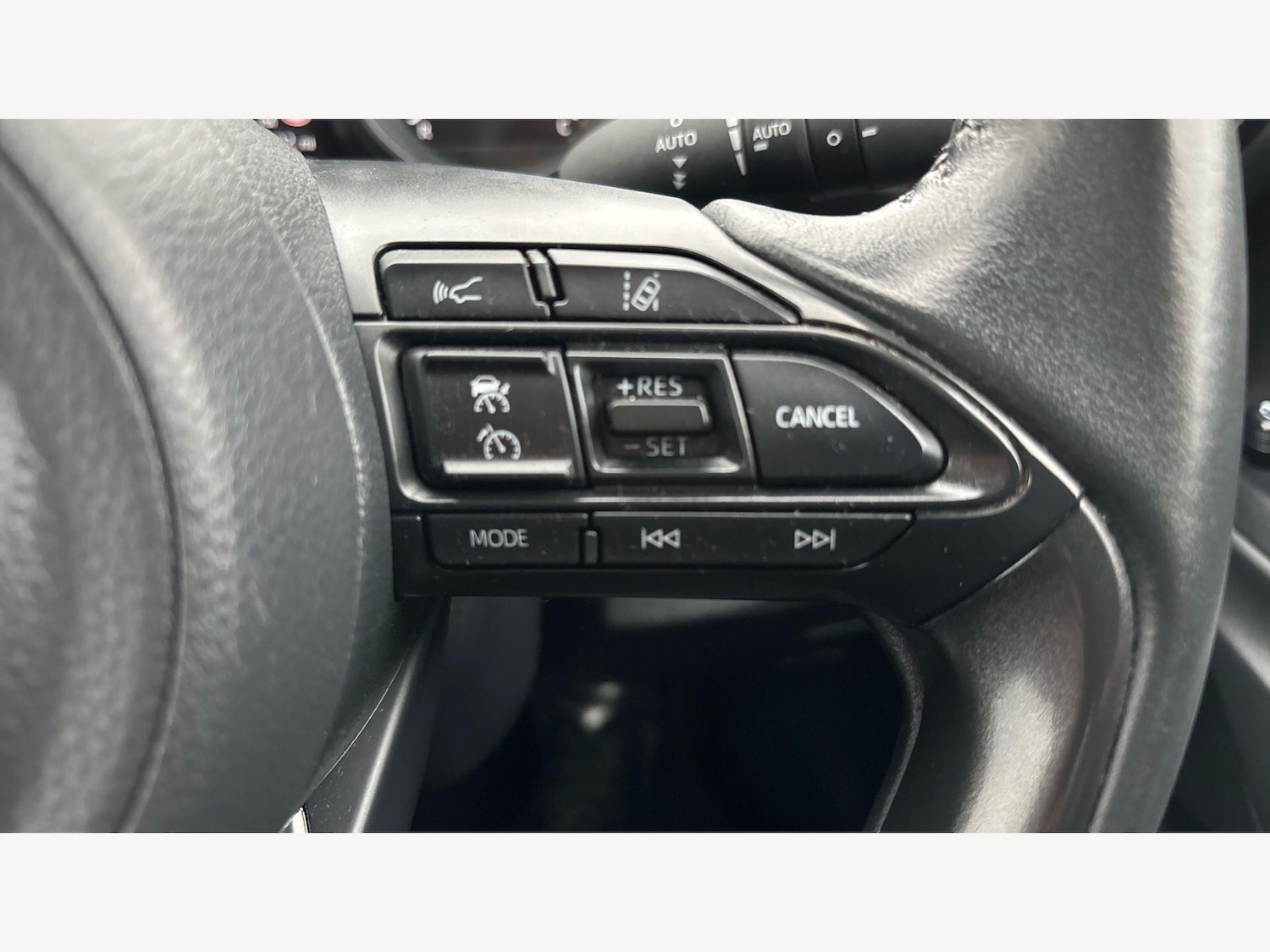 Used Toyota Yaris Cross 2023 for sale - 78170415: Photo 25