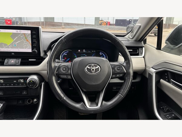 Used Toyota RAV4 2020 for sale - 76213956: Photo 8