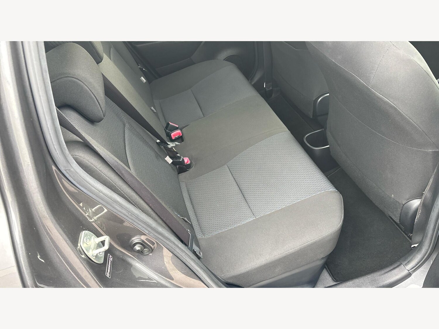 Used Toyota Yaris for sale - 77587159: Photo 14