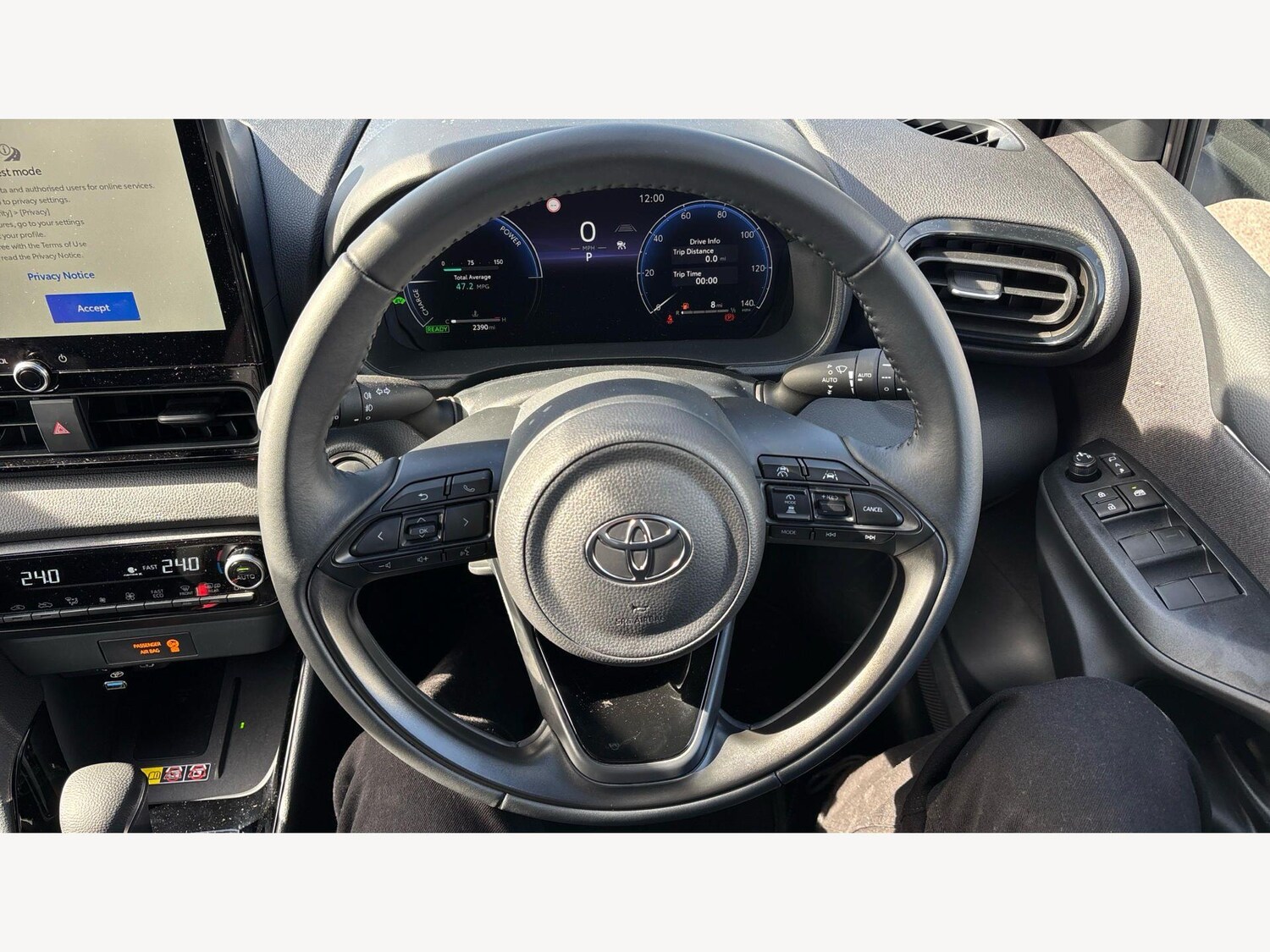 Used Toyota Yaris 2025 for sale - 77939853: Photo 10