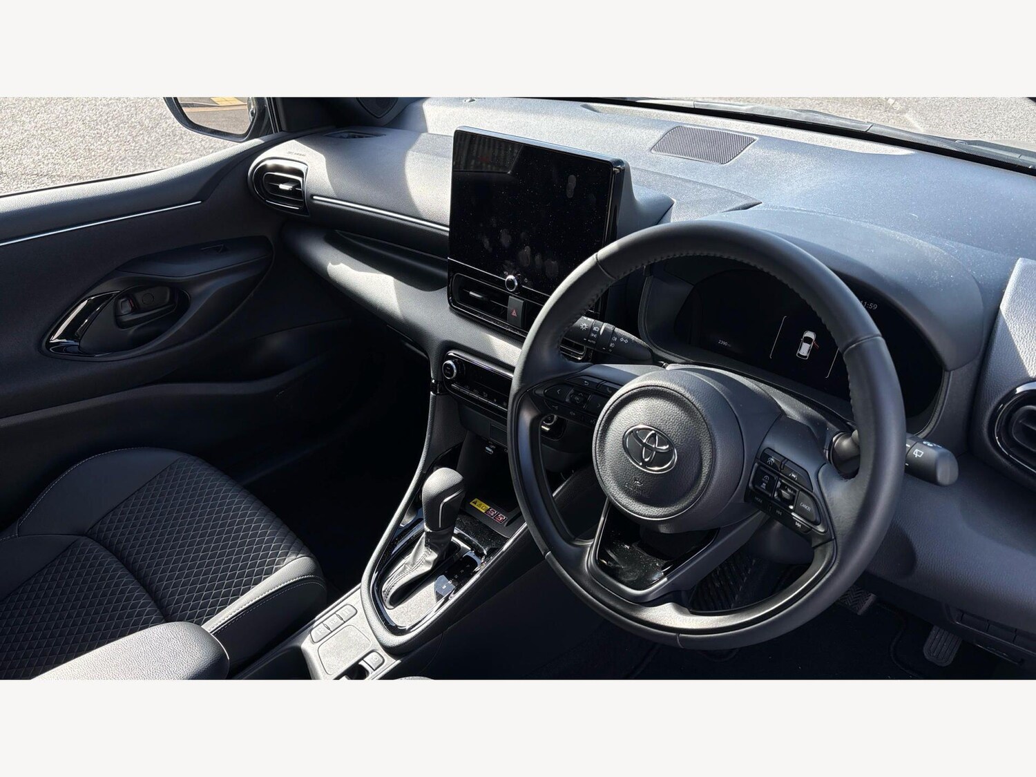 Used Toyota Yaris 2025 for sale - 77939853: Photo 13