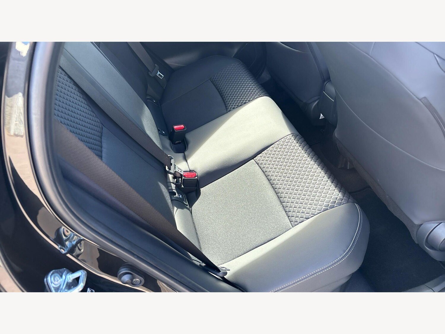 Used Toyota Yaris 2025 for sale - 77939853: Photo 14