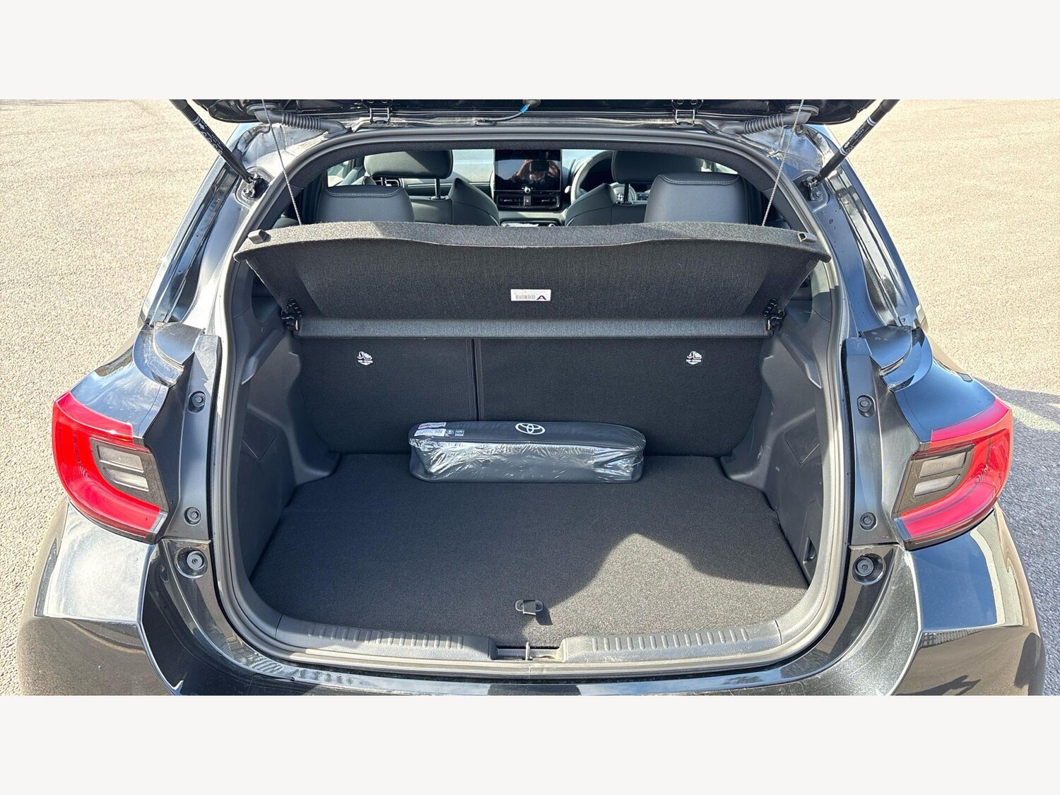 Used Toyota Yaris 2025 for sale - 77939853: Photo 16