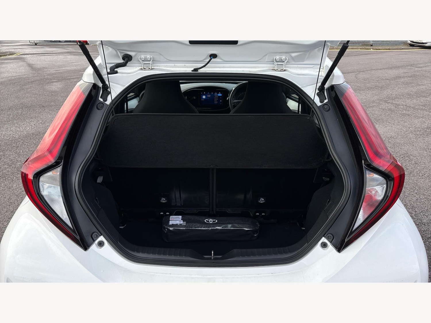 Used Toyota Aygo X 2024 for sale - 77192017: Photo 16