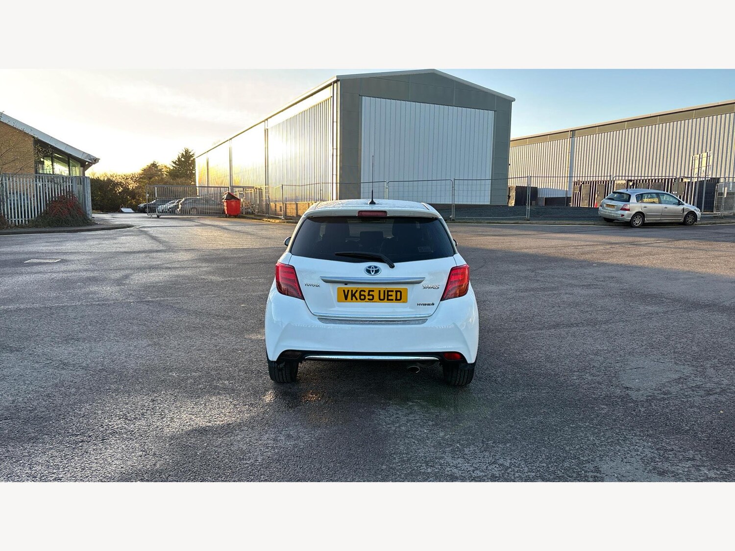 Used Toyota Yaris 2015 for sale - 76824938: Photo 21