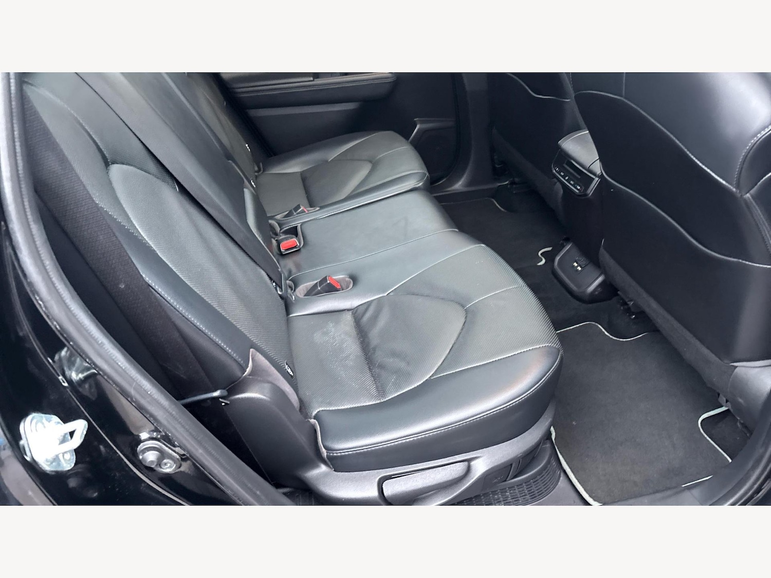 Used Toyota Highlander 2021 for sale - 77066776: Photo 14