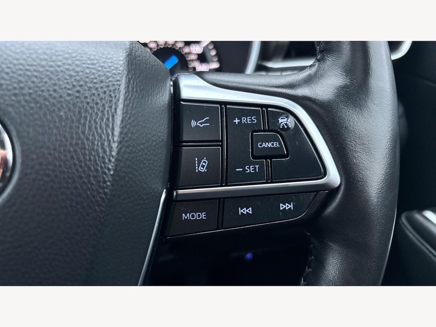 Used Toyota Highlander 2021 for sale - 77066776: Photo 25