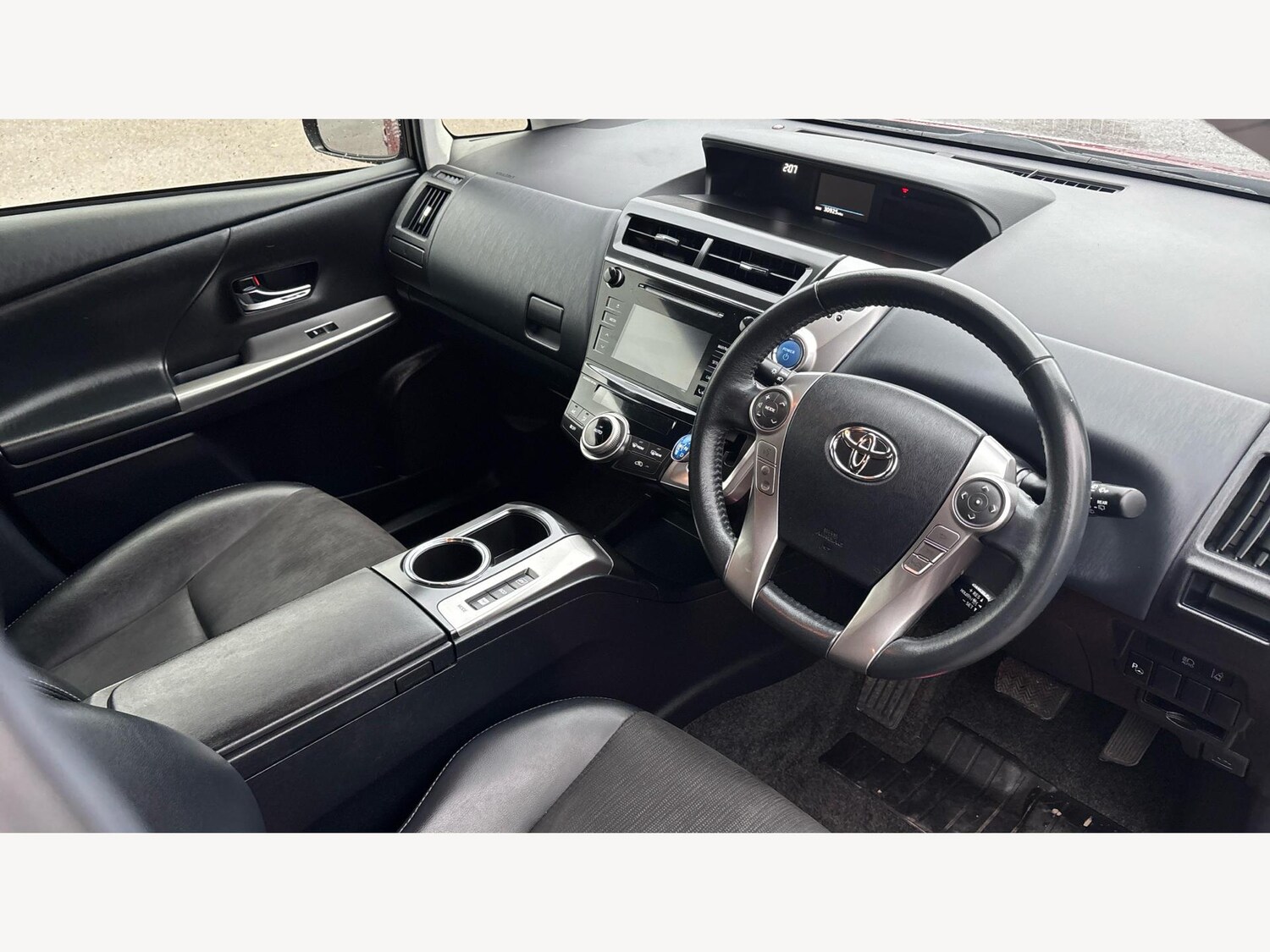 Used Toyota Prius+ 2020 for sale - 76953094: Photo 13