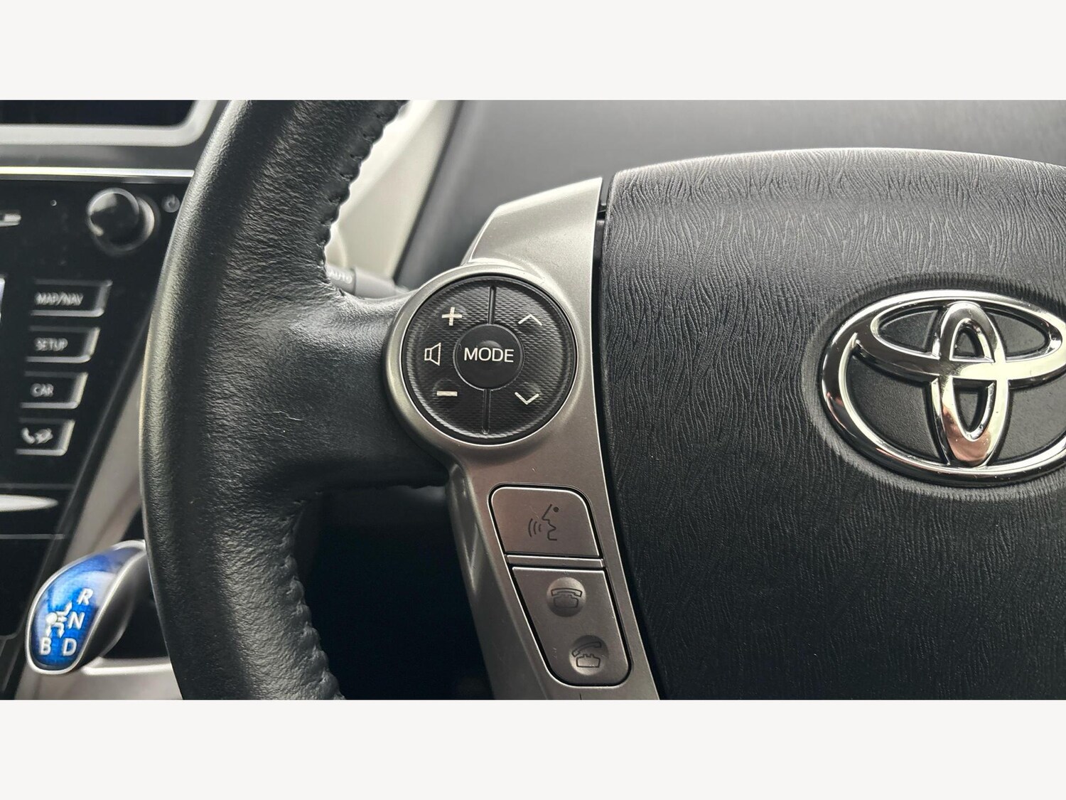 Used Toyota Prius+ 2020 for sale - 76953094: Photo 24