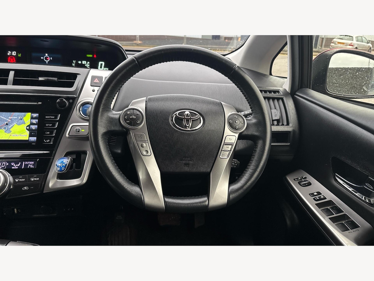 Used Toyota Prius+ 2020 for sale - 76953094: Photo 8