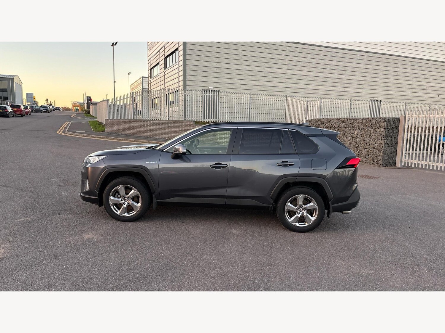 Used Toyota RAV4 2020 for sale - 76613213: Photo 19