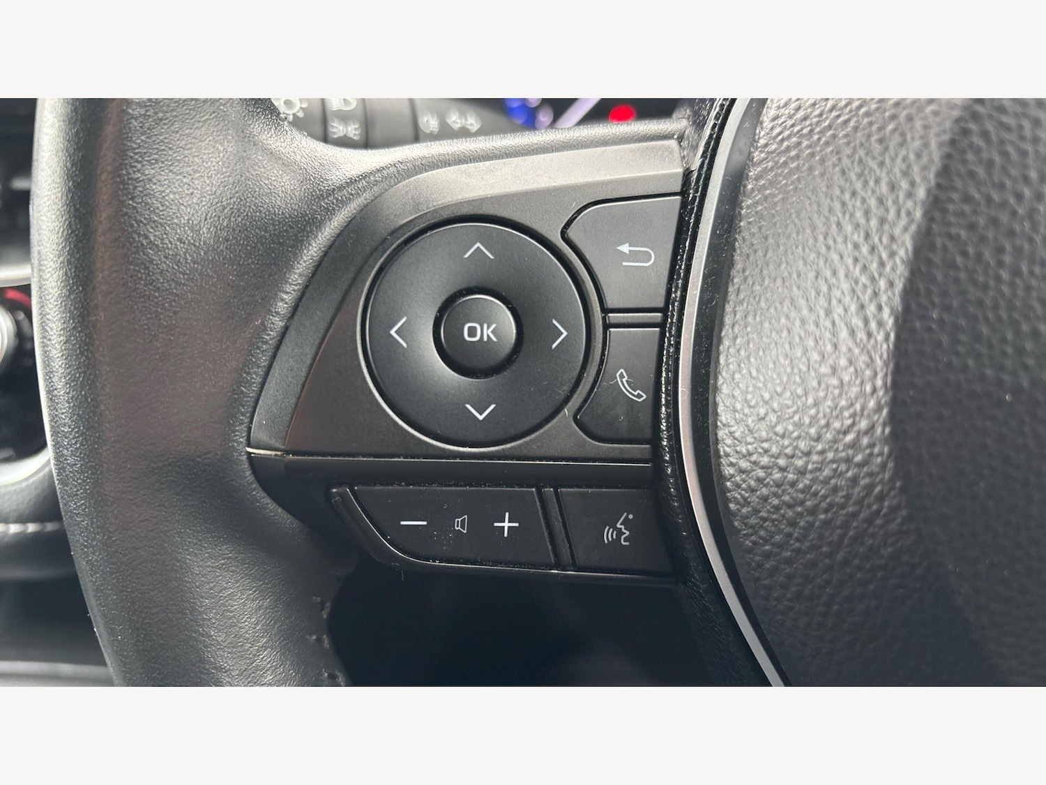 Used Toyota Corolla 2021 for sale - 77695460: Photo 24