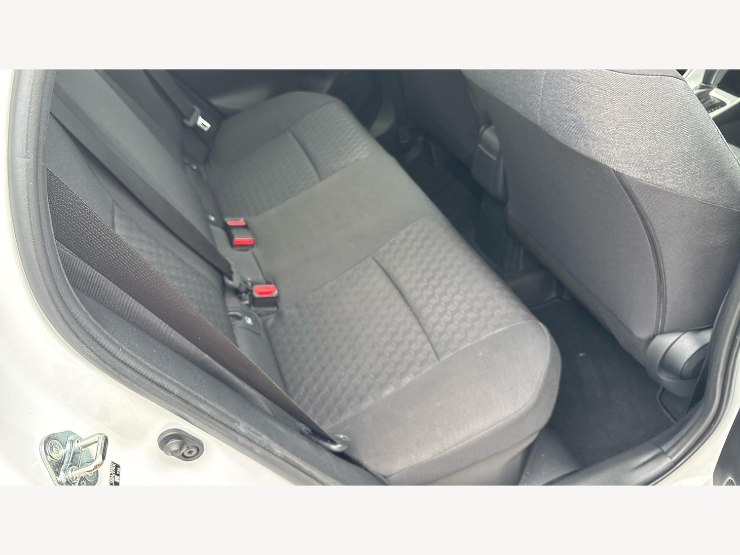 Used Toyota Yaris 2022 for sale - 78019754: Photo 14