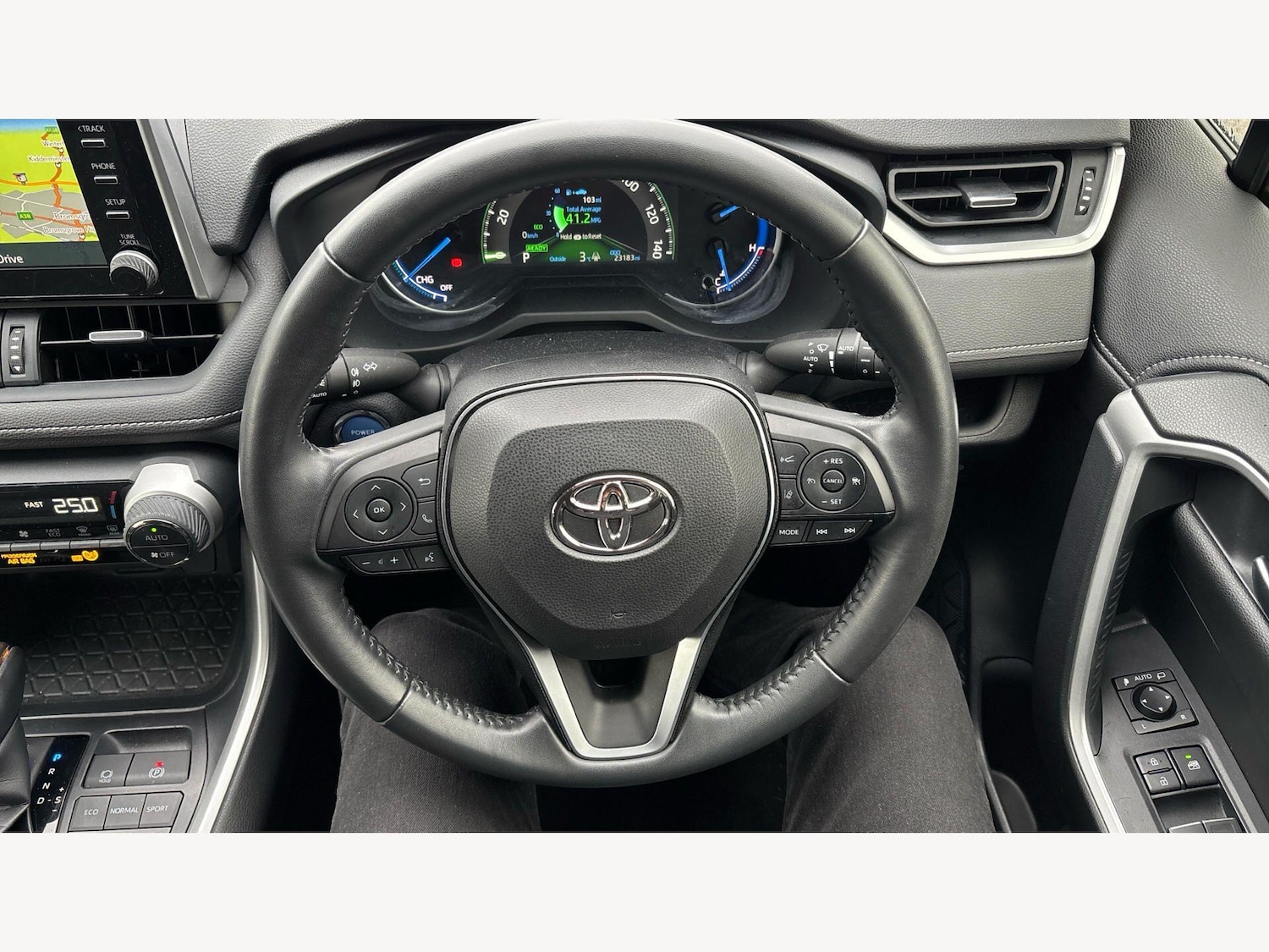 Used Toyota RAV4 2021 for sale - 77646527: Photo 10