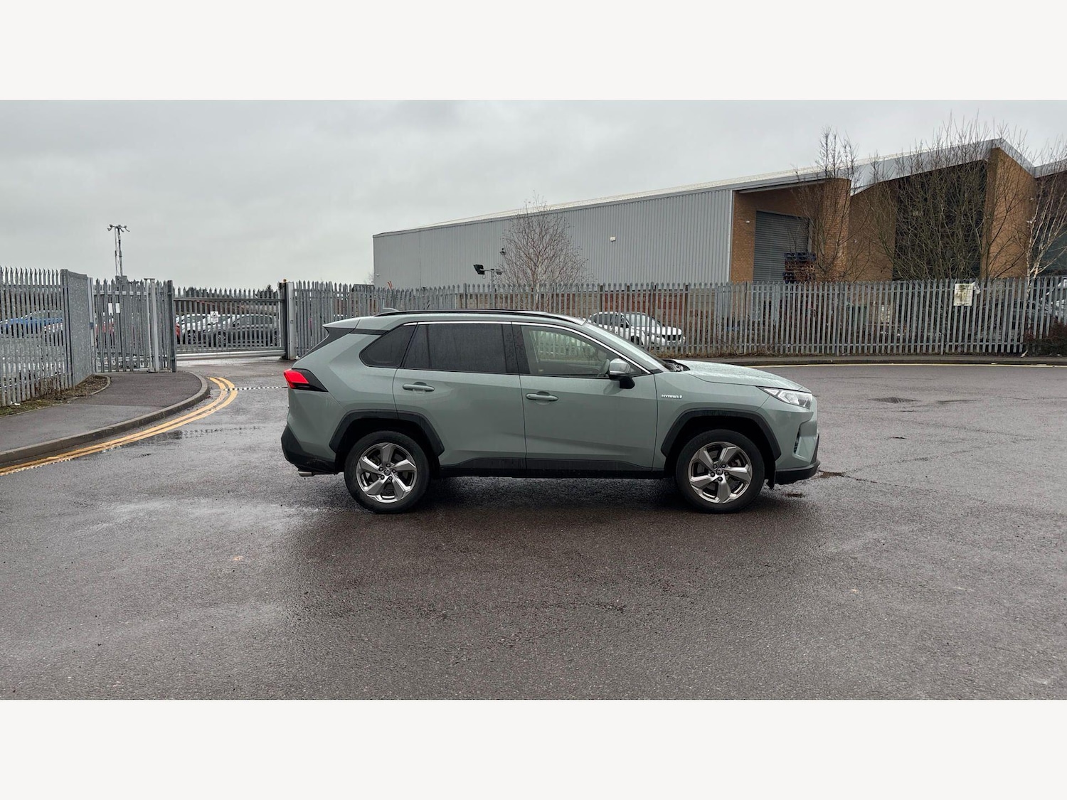 Used Toyota RAV4 2021 for sale - 77646527: Photo 18