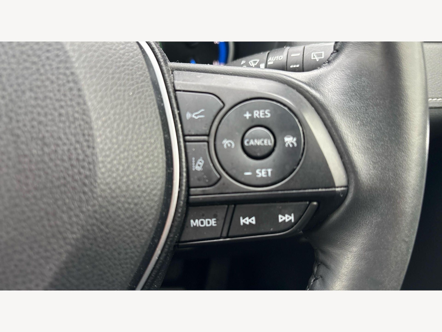 Used Toyota RAV4 2021 for sale - 77646527: Photo 25