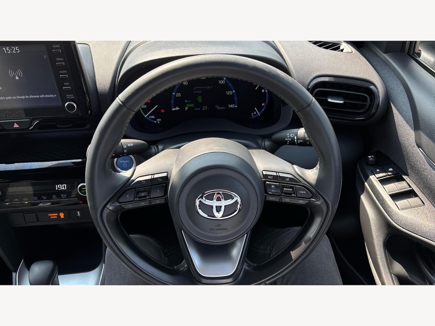 Used Toyota Yaris Cross 2024 for sale - 77109908: Photo 10