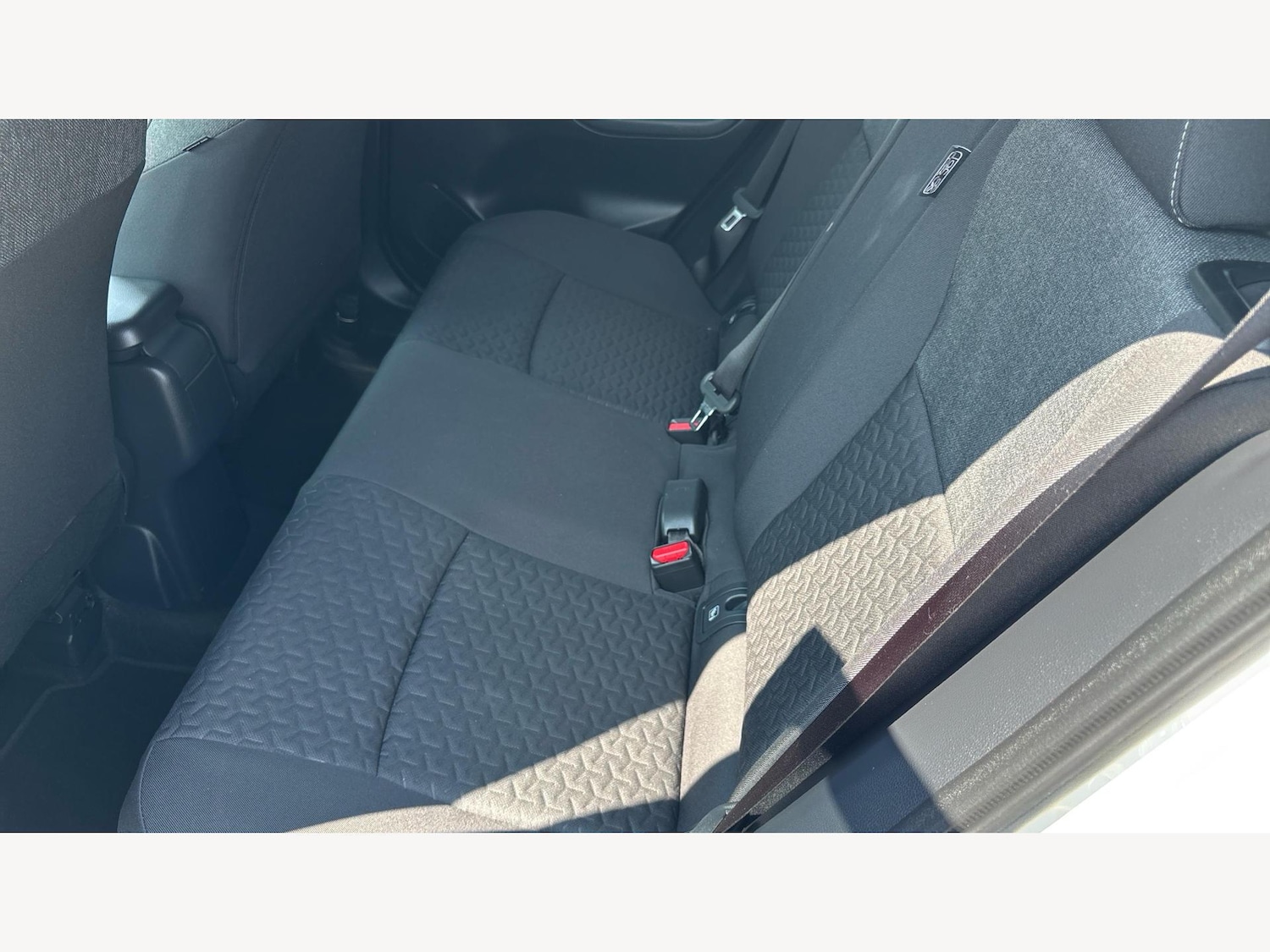 Used Toyota Yaris Cross 2024 for sale - 77109908: Photo 14