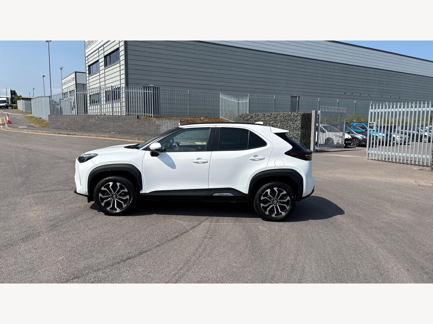 Used Toyota Yaris Cross 2024 for sale - 77109908: Photo 18