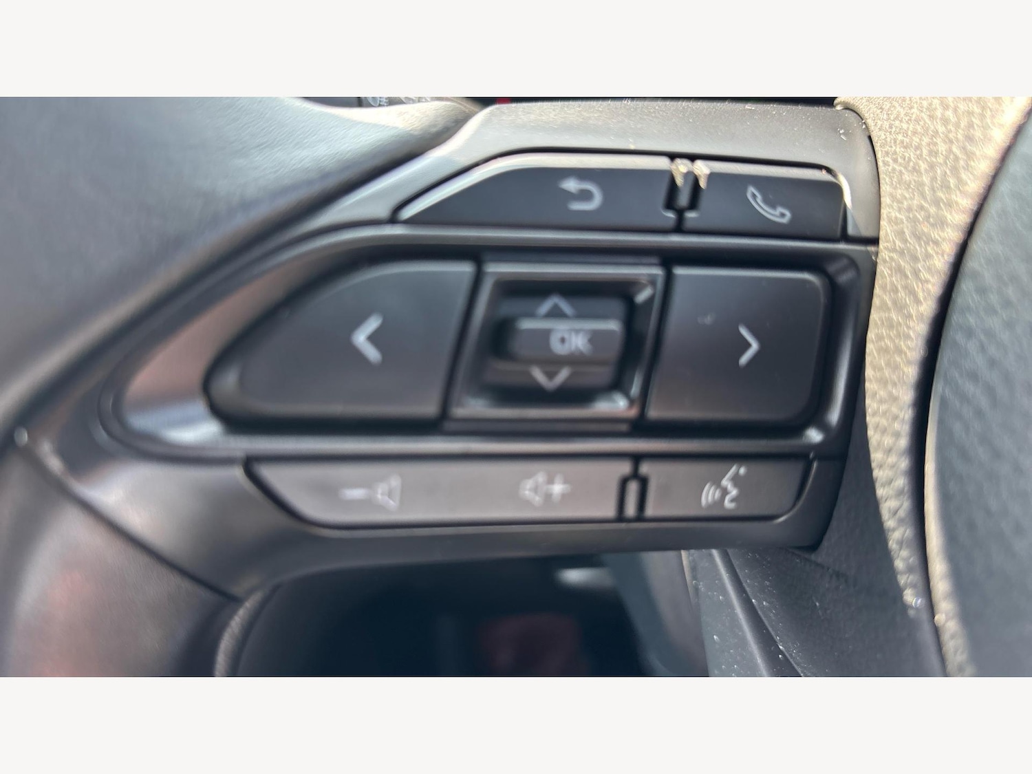 Used Toyota Yaris Cross 2024 for sale - 77109908: Photo 23