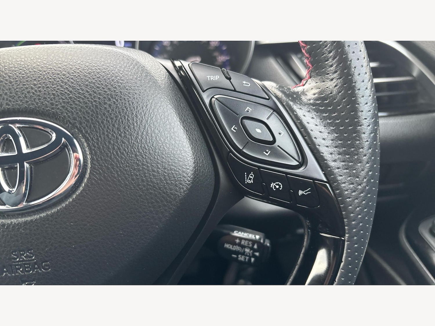 Used Toyota C-HR 2022 for sale - 77119847: Photo 25