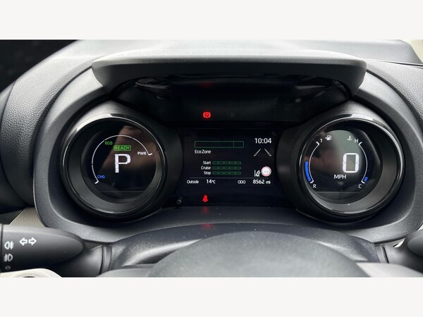 Used Toyota Yaris 2023 for sale - 76259527: Photo 11
