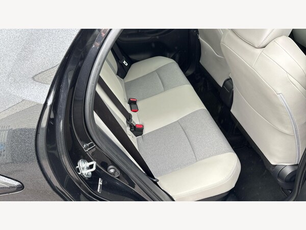 Used Toyota Yaris 2023 for sale - 76259527: Photo 14