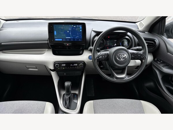 Used Toyota Yaris 2023 for sale - 76259527: Photo 7