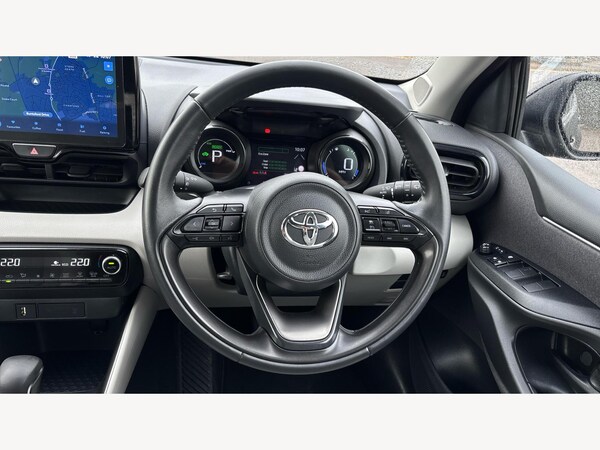 Used Toyota Yaris 2023 for sale - 76259527: Photo 8